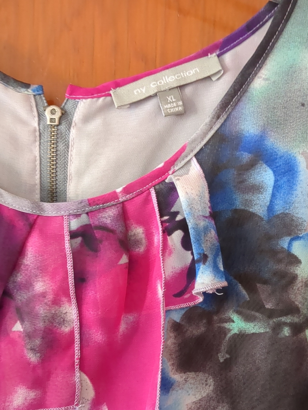NY Collection Watercolor Floral Shell - Pink, Blue & Purple